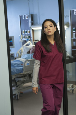 Stephanie Jacobsen - Revenge (2014) 3x11 'Homecoming'