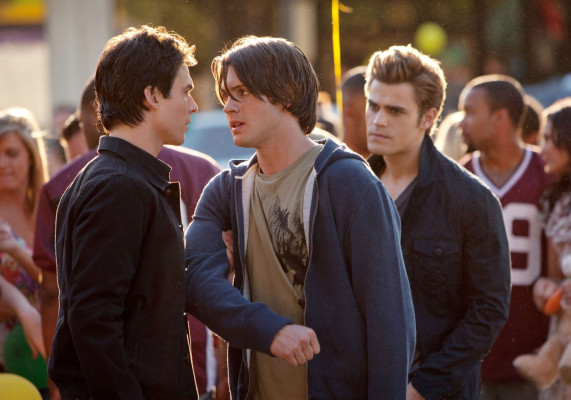 Steven R. McQueen pic #678041