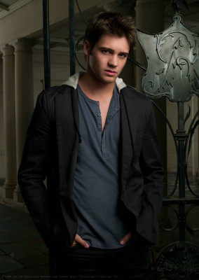 Steven R. McQueen pic #467184