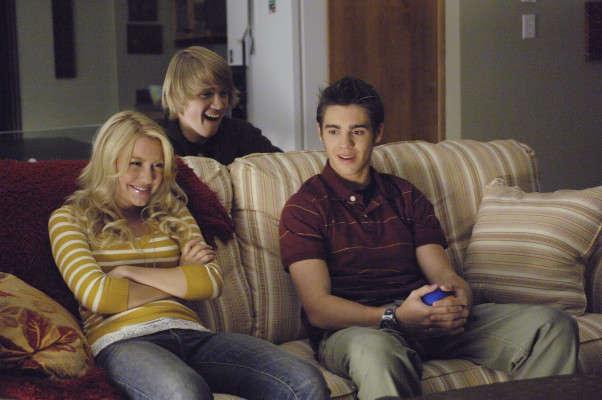 Steven R. McQueen pic #680046