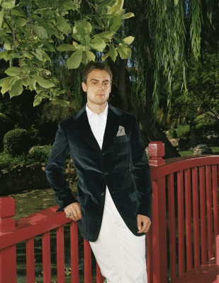 photo 22 in Stuart Townsend gallery [id289709] 2010-08-26 00:00:00