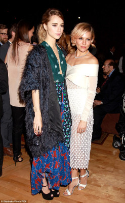 Suki Waterhouse pic #781778