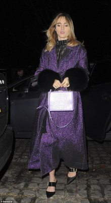 photo 22 in Suki Waterhouse gallery [id1022900] 2017-12-18 00:00:00