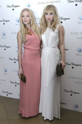 Suki Waterhouse pic #682223