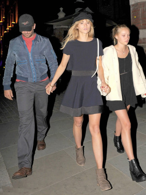photo 4 in Suki Waterhouse gallery [id765154] 2014-10-15 00:00:00