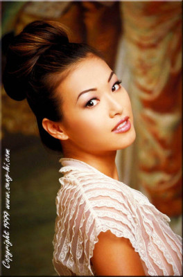 photo 3 in Sung Hi Lee gallery [id1783] -0001-11-30 00:00:00