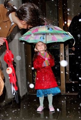 photo 18 in Suri Cruise gallery [id242710] 2010-02-11 00:00:00