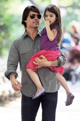 photo 27 in Suri Cruise gallery [id318825] 2010-11-29 00:00:00