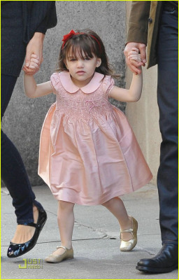 photo 4 in Suri Cruise gallery [id197142] 2009-10-14 00:00:00