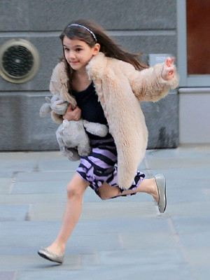 photo 5 in Suri Cruise gallery [id623517] 2013-04-08 00:00:00
