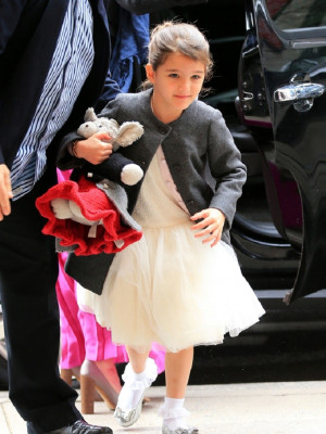 photo 8 in Suri Cruise gallery [id623297] 2013-04-08 00:00:00