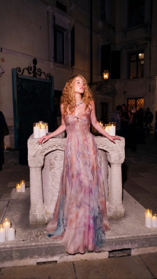 Sydney Sweeney - The Ball of Light by Giorgio Armani &amp;amp; Vanity Fair 09/03/2022