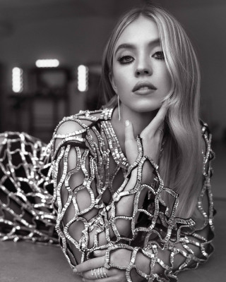 Sydney Sweeney by Elias Tahan for Teen Vogue (2021)