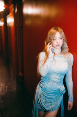 Sydney Sweeney - Samsung Galaxy Summer 2023
