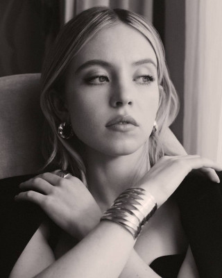 Sydney Sweeney by Jonny Marlow for David Yurman Cable Edge Spring 2022 04/25/22