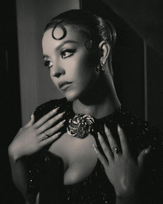 Sydney Sweeney – Photoshoot For Met Gala 2025