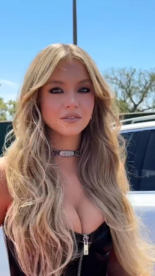 Sydney Sweeney for &quot;Angry&quot; BTS September 2023
