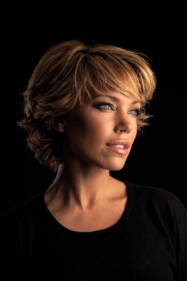 Sylvie Van Der Vaart pic #358755