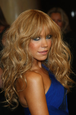 Sylvie Van Der Vaart pic #357194