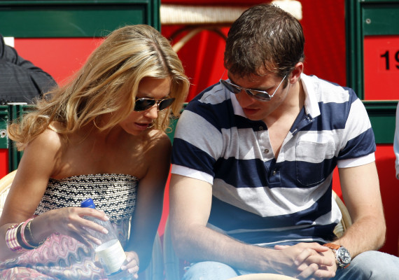 Sylvie Van Der Vaart pic #353980