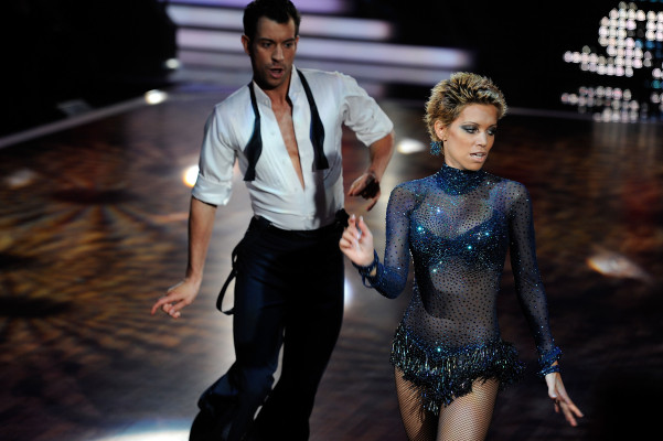 Sylvie Van Der Vaart pic #358261