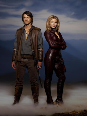 Красотка Tabrett Bethell 