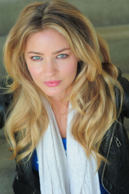 photo 7 in Tabrett Bethell gallery [id949957] 2017-03-25 00:00:00