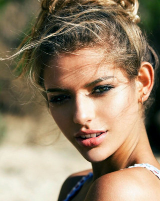 Talia Papantoniou pic #1098269