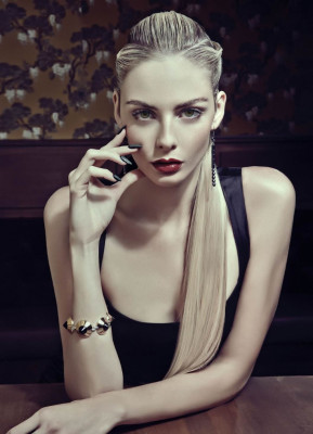 Tamsin Egerton pic #656695