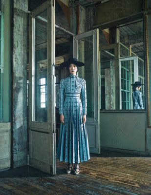 Tao Okamoto Violet Book Japan