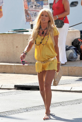 photo 12 in Tara Reid gallery [id181779] 2009-08-06 00:00:00