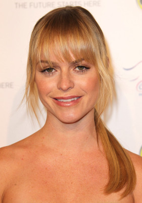 photo 6 in Taryn Manning gallery [id315003] 2010-11-18 00:00:00
