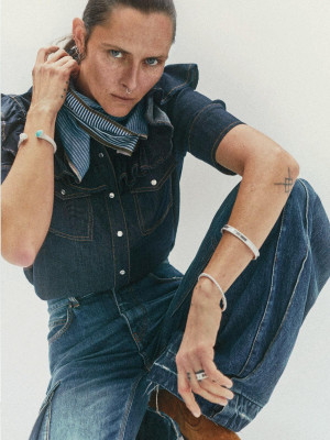 Tasha Tilberg ~ Elle Italia Agosto 2023 by Xavi Gordo