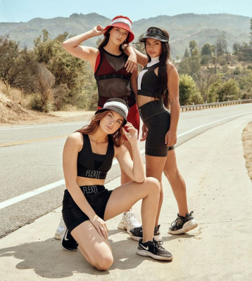 Tati McQuay, Brighton Sharbino and Taya Brooks – FLEXTT Photoshoot 2019