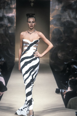 Tatiana Zavialova for Hanae Mori Paris couture SS 1998