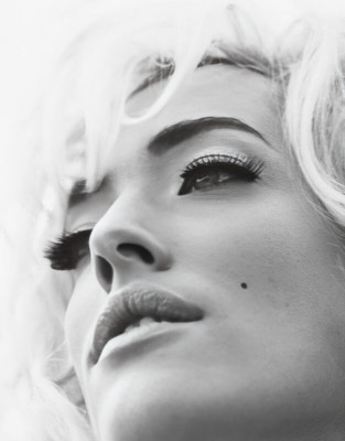 Tatjana Patitz by Herb Ritts