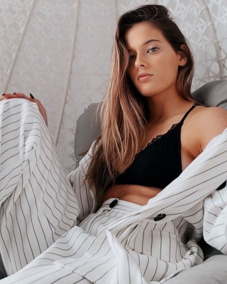 TAYA BROOKS – Facetime Photoshoot, May 2020
