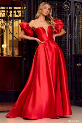 Taylor Howard for Sherri Hill