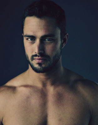 Taylor Kinney pic #596446