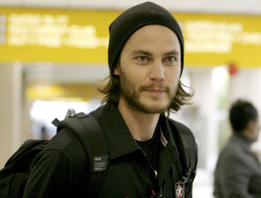 photo 27 in Taylor Kitsch gallery [id568526] 2012-10-08 00:00:00