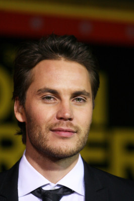 Taylor Kitsch pic #561795