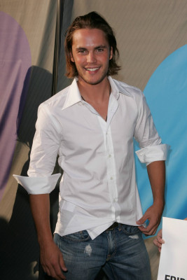 Taylor Kitsch pic #562221