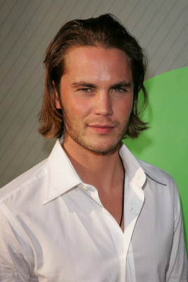 Taylor Kitsch pic #562222