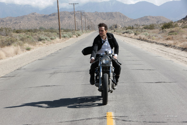 photo 21 in Taylor Kitsch gallery [id583102] 2012-11-20 00:00:00