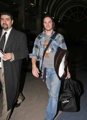 Taylor Kitsch pic #563719
