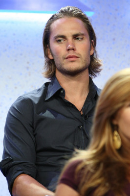 Taylor Kitsch pic #562224