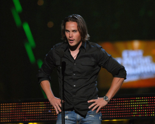 Taylor Kitsch pic #562492