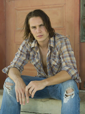 Taylor Kitsch pic #221748