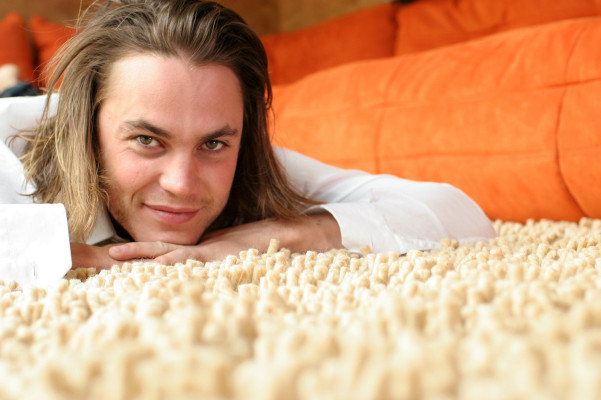 photo 27 in Taylor Kitsch gallery [id555720] 2012-09-04 00:00:00