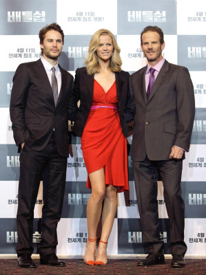 photo 20 in Taylor Kitsch gallery [id559485] 2012-09-18 00:00:00